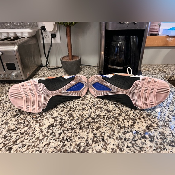 Nike metcons - Picture 2 of 2